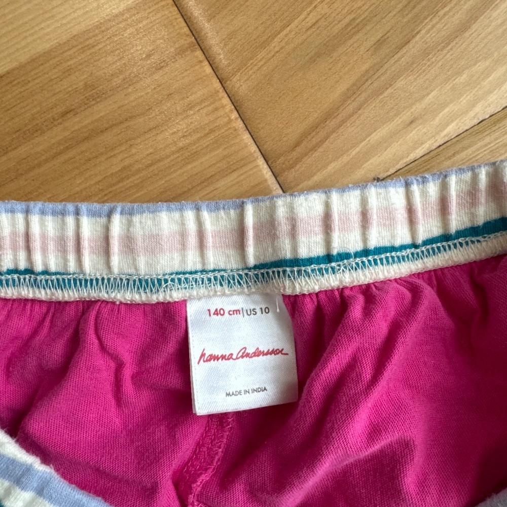 Skort - Picture 2 of 3